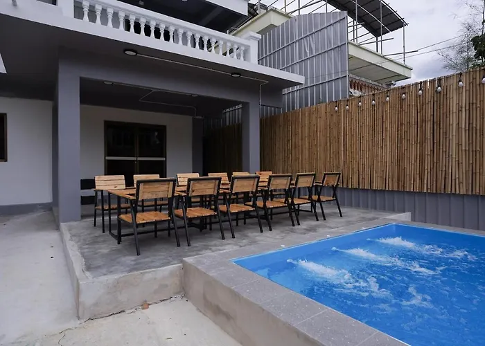 Number 8 Poolvilla Bangkok