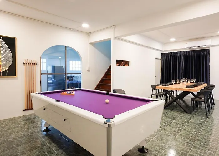 Number 8 Poolvilla