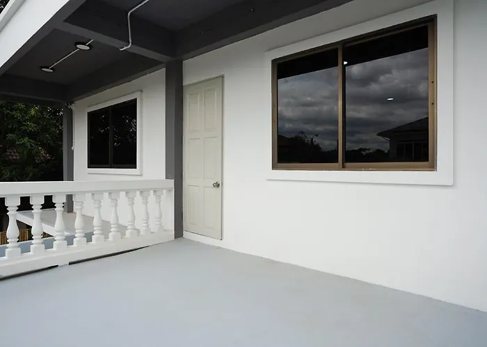 Villa Number 8 Poolvilla *